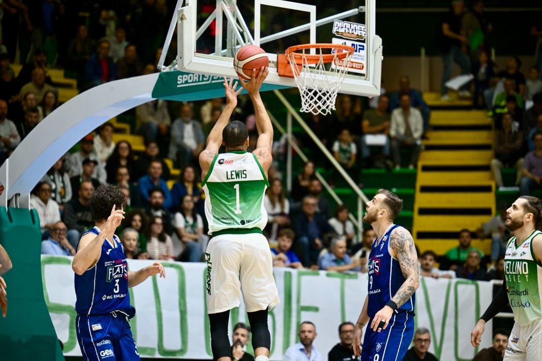 L'Unicusano Avellino Basket in Gara 4 va a caccia della parità